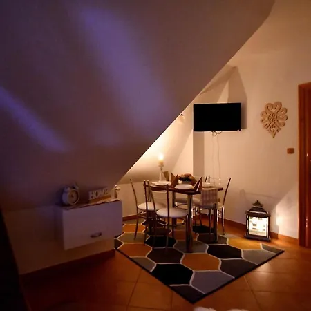 Apartment Zakatek U Pary